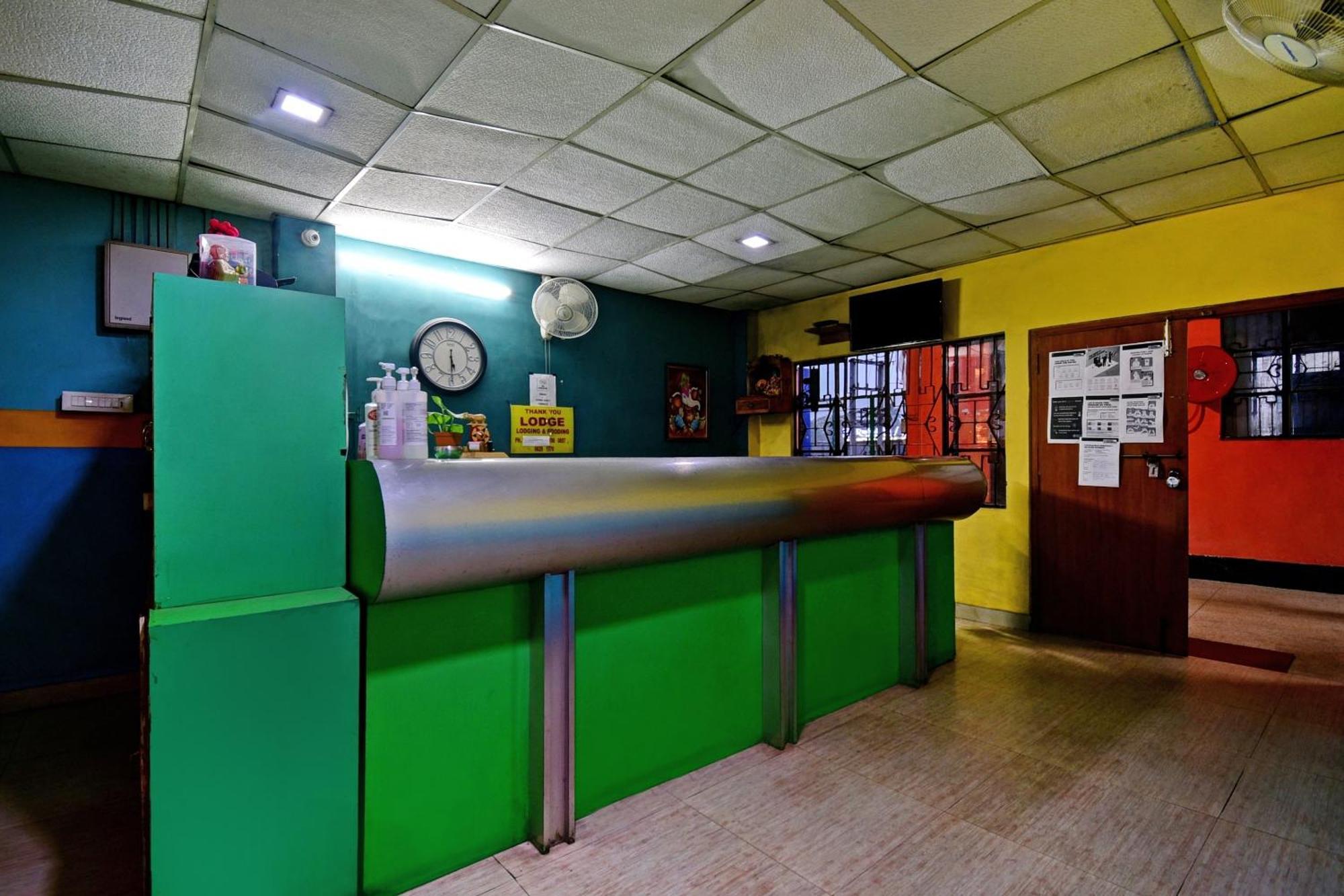 Oyo Flagship Thank You Lodge Nac Dispur ภายนอก รูปภาพ