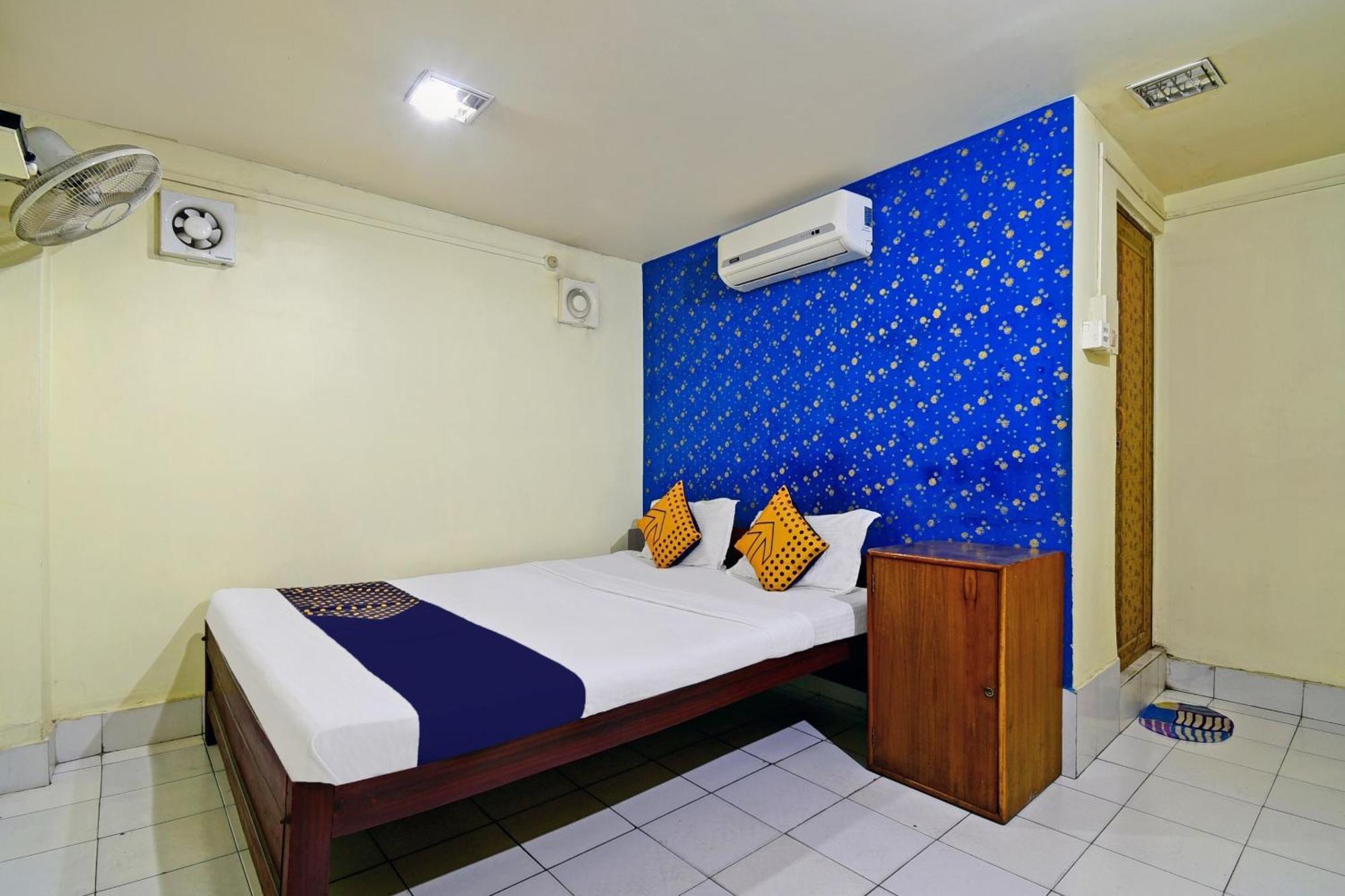 Oyo Flagship Thank You Lodge Nac Dispur ภายนอก รูปภาพ